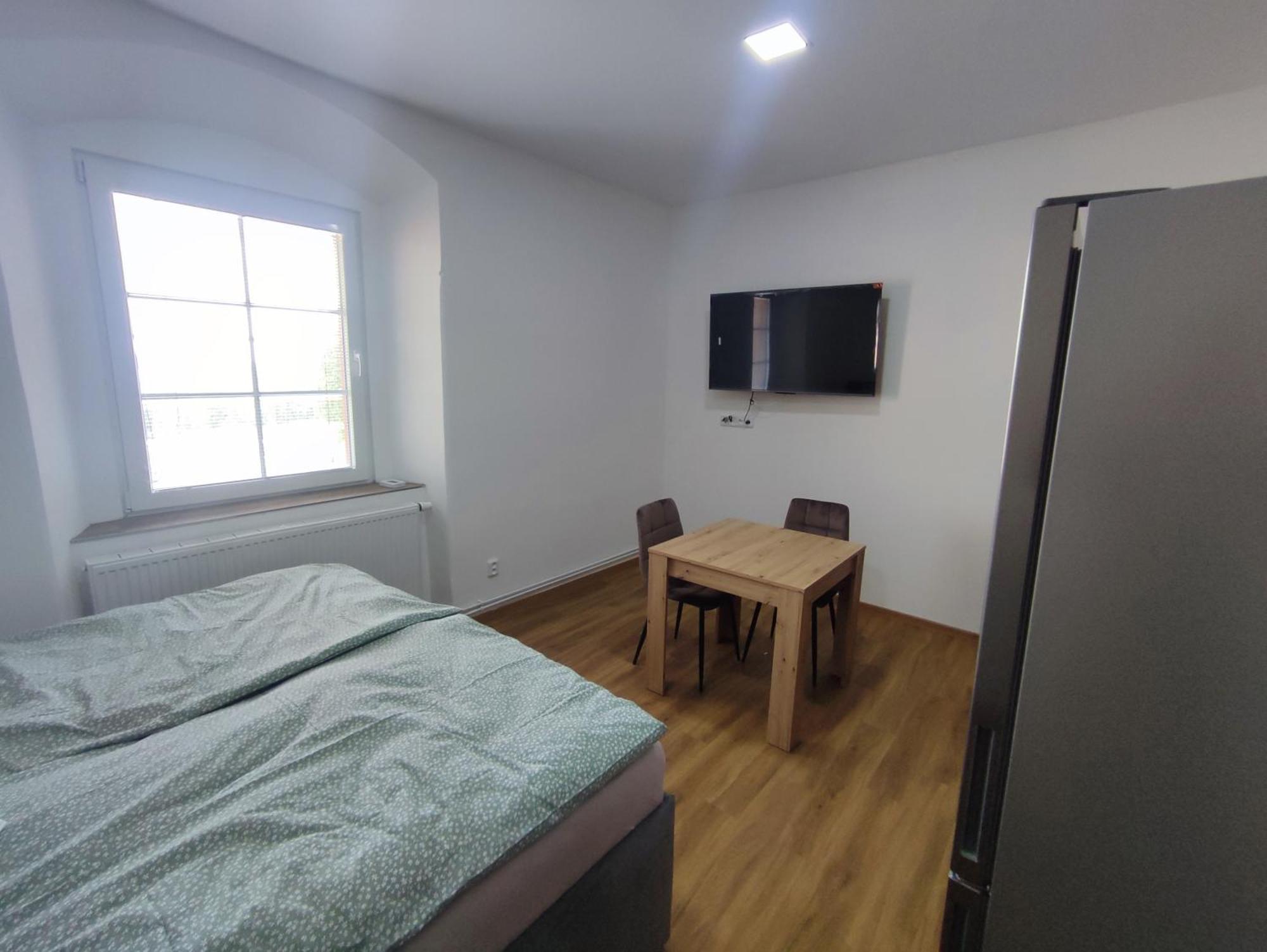 Zamecek Cerov Apartment Jicin Bagian luar foto